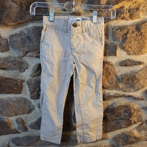 Boys Old Navy skinny khakis size 3T
